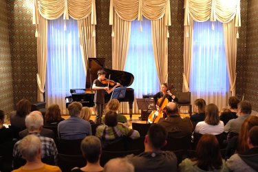 32a9fd04_3aa5_44ca_9a2a_f6cb87a9b567